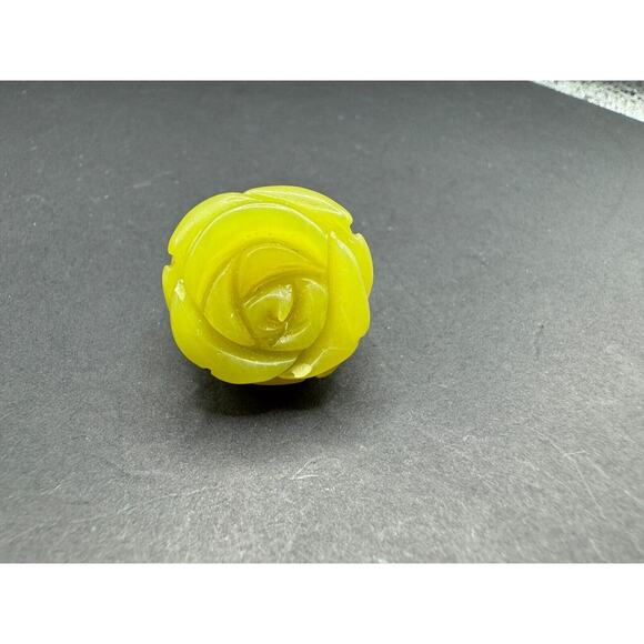 Vintage Yellow Natural Jadeite Jade Rose Flower Statement Cocktail Ring Size 5 - Picture 1 of 6